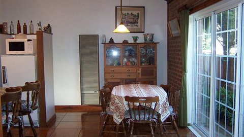 Abaco House - Surfers Paradise Gold Coast 4