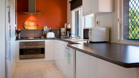 Arabella Heights- Daylesford - Surfers Paradise Gold Coast 3