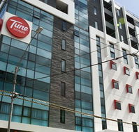 Tune Hotel Melbourne - Surfers Paradise Gold Coast
