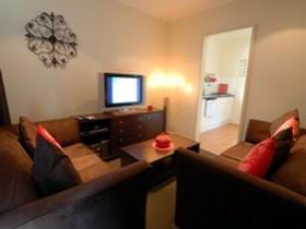 Angaston Mews Apartments - Surfers Paradise Gold Coast 1