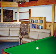 Botts Beach Retreat - Surfers Paradise Gold Coast
