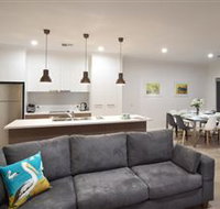 Renmark River Villas - Surfers Paradise Gold Coast