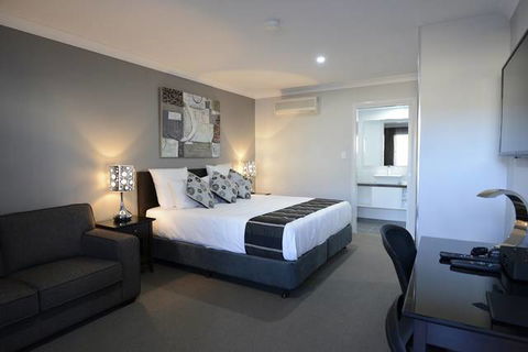 Aastro Dish Motor Inn - Surfers Paradise Gold Coast 0