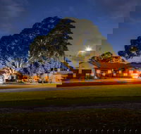 Alexander Cameron Suites - Surfers Paradise Gold Coast