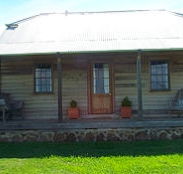 Brickendon Historic  Farm Cottages - Surfers Paradise Gold Coast