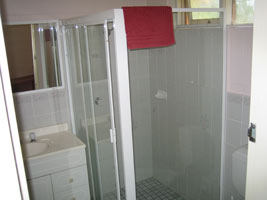 Central Coast Motel Wyong - Surfers Paradise Gold Coast 2