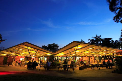Cooinda Lodge Kakadu - Surfers Paradise Gold Coast 3