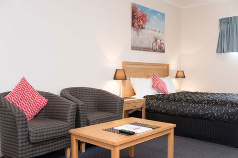 Motel On A Beckett - Surfers Paradise Gold Coast 2