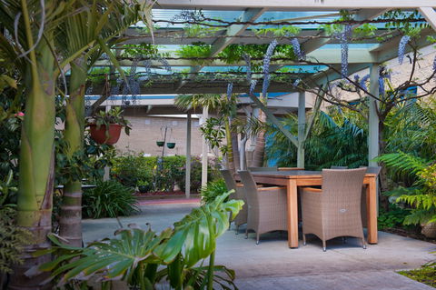 Motel On A Beckett - Surfers Paradise Gold Coast 7