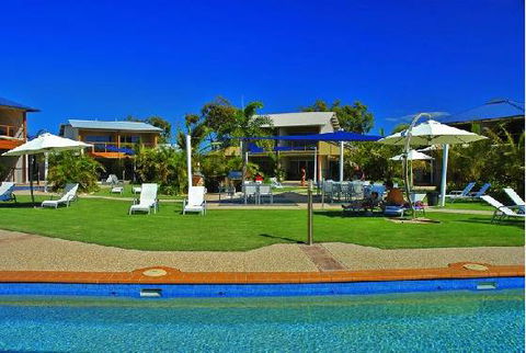 Edge On Beaches - Surfers Paradise Gold Coast 8