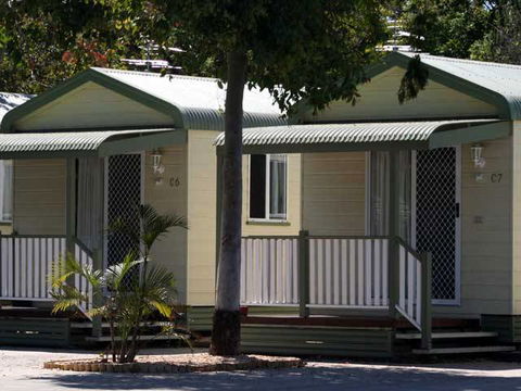 Emerald Cabin & Caravan Village - Surfers Paradise Gold Coast 0