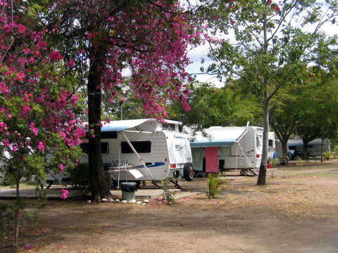 Emerald Cabin & Caravan Village - Surfers Paradise Gold Coast 3