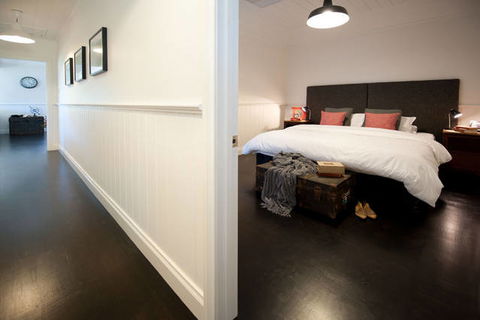 Mount Olive - Surfers Paradise Gold Coast 12