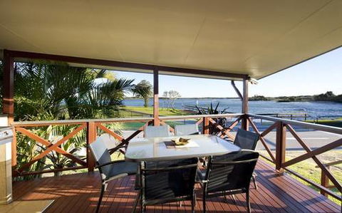 North Coast Holiday Parks Shaws Bay - Surfers Paradise Gold Coast 0