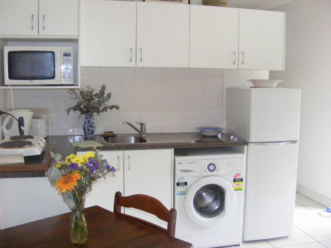 Darwin City Bed And Breakfast - Surfers Paradise Gold Coast 9