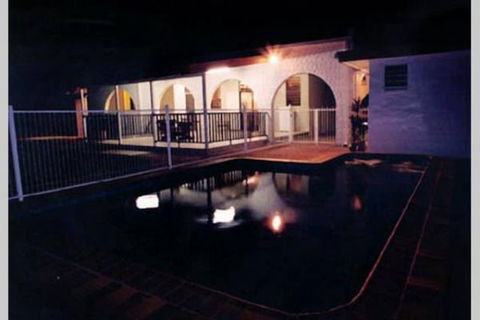 Darwin City Bed And Breakfast - Surfers Paradise Gold Coast 10