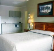 Saltbush Motor Inn - Surfers Paradise Gold Coast