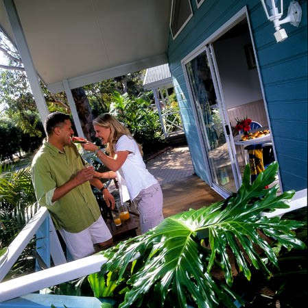 Shoal Bay Holiday Park - Surfers Paradise Gold Coast 1