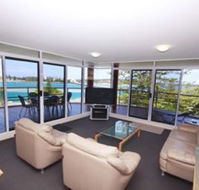 Sunrise Apartments Tuncurry - Surfers Paradise Gold Coast