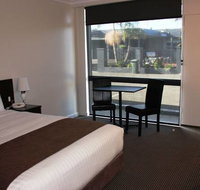 Sunshine Motor Inn - Surfers Paradise Gold Coast