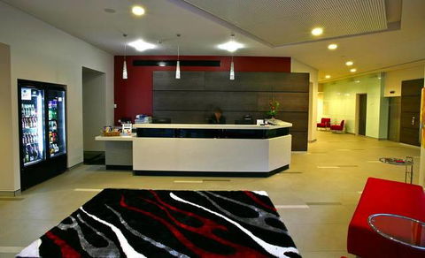 The Colmslie Hotel Suites & Conference Centre - Surfers Paradise Gold Coast 3