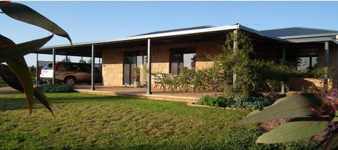 Welcome Cottage Executive Serviced Accommodation - Surfers Paradise Gold Coast 0