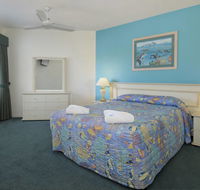 White Crest Luxury Apartments - Surfers Paradise Gold Coast