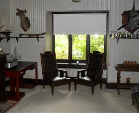 Allan Court Gardens Accommodation - Surfers Paradise Gold Coast 2