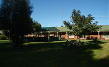 Greenways Holiday Units - Tocumwal - Surfers Paradise Gold Coast 2