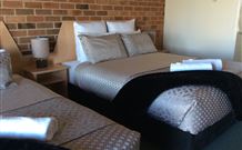 Inverell Terrace Motor Lodge - Surfers Paradise Gold Coast 4