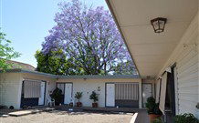 Red Cedar Motel: Muswellbrook - Surfers Paradise Gold Coast 1