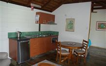 The Bushranger Hideaway - Surfers Paradise Gold Coast 7