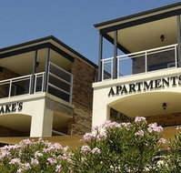 Drakes Apartments with Cars