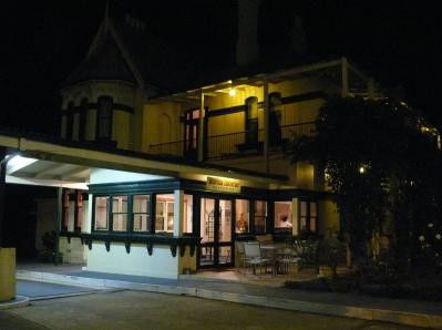 Airlie House Motor Inn - Surfers Paradise Gold Coast 3