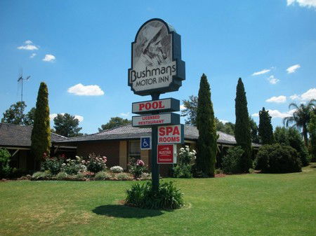 Bushmans Motor Inn - Surfers Paradise Gold Coast 0
