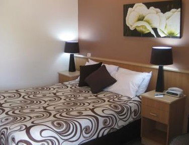 Tumut NSW Surfers Paradise Gold Coast