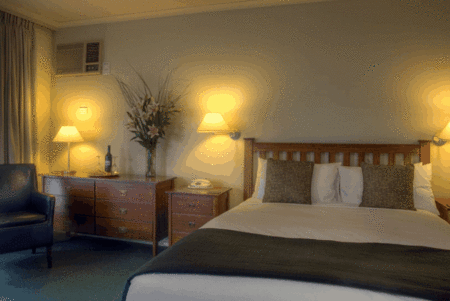 Ringwood Lake Inn - Surfers Paradise Gold Coast