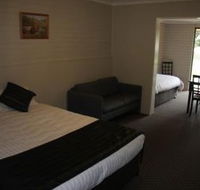 Snowy Mountains Motel - Surfers Paradise Gold Coast