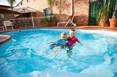 Endeavour Court Motor Inn - Surfers Paradise Gold Coast 3