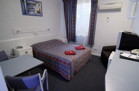 Amber Motel - Surfers Paradise Gold Coast 3