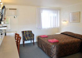 A & A Lodge Motel - Surfers Paradise Gold Coast 1