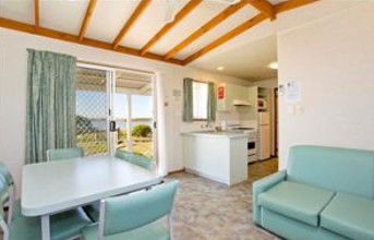 Great Ocean Road Tourist Park - Surfers Paradise Gold Coast 2