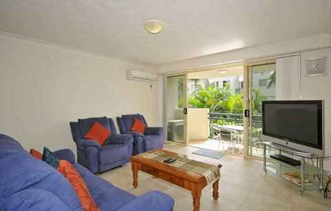 Golden Riviera Beach Resort - Surfers Paradise Gold Coast 3