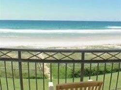 Golden Riviera Beach Resort - Surfers Paradise Gold Coast 8