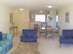 Golden Riviera Beach Resort - Surfers Paradise Gold Coast 9