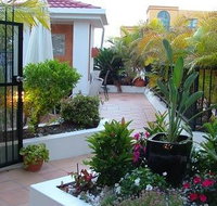 Shaz Maisons Beachside Holiday Apartments - Surfers Paradise Gold Coast