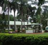 Yungaburra Park Motel - Surfers Paradise Gold Coast