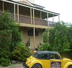 Blue Mountains Manor House - - Surfers Paradise Gold Coast