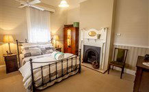 Curlew Cottage Bed And Breakfast - Surfers Paradise Gold Coast 2