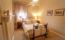 Curlew Cottage Bed And Breakfast - Surfers Paradise Gold Coast 3